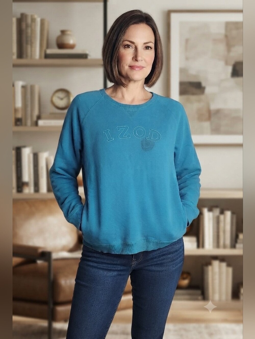 Izod Women’s Blue Sweatshirt Size XL  Comfortable Pullover Crewneck Sweater